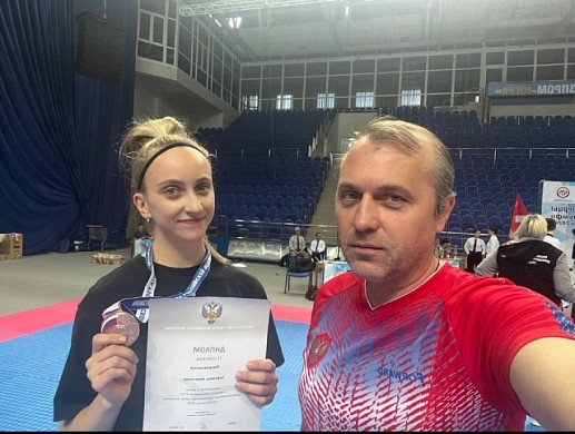 Студентка из Иванова взяла серебро на Всероссийских соревнованиях по тхэквондо